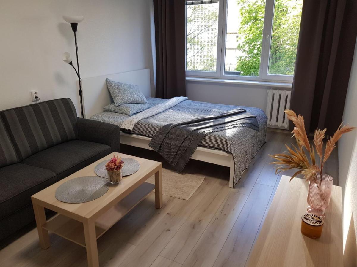 Modern Studio Naujakiemio, Self-Check-In, Free Parking クライペダ エクステリア 写真